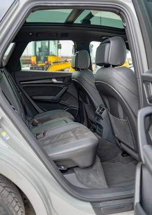 Audi SQ5 cena 189000 przebieg: 48900, rok produkcji 2019 z Białystok małe 596